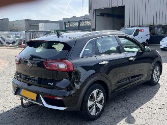 Kia Niro 1.6 GDi Hybrid DynamicLine picture 4
