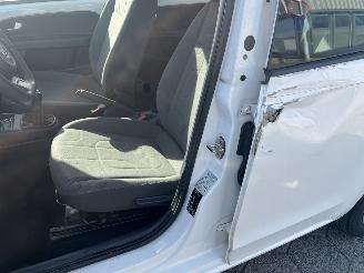 Volkswagen Up! 1.0 move up! BlueMotion picture 10