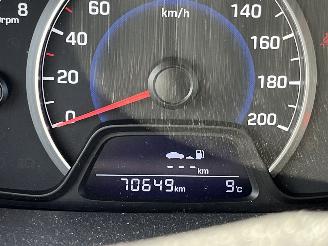 Hyundai I-10 1.0i i-Motion Comfort Plus picture 18