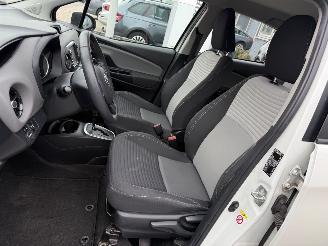 Toyota Yaris 1.5 Hybrid Dynamic picture 10