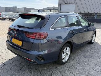 Kia Ceed 1.0 T-GDi DynamicLine picture 2