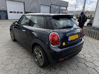 Mini Electric Yours 33 kWh picture 6