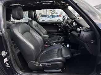 Mini Electric Yours 33 kWh picture 16