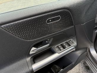 Mercedes B-klasse 250 e Star Edition AMG Line Plus picture 8