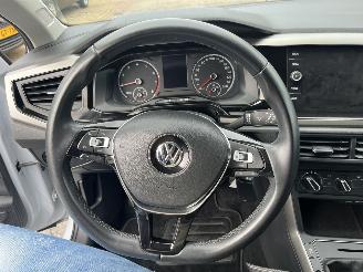 Volkswagen Polo 1.0 MPI Comfortline picture 16