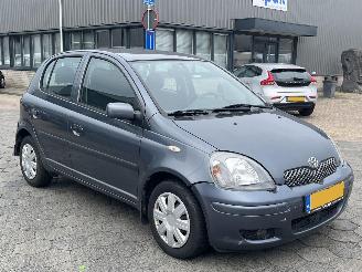 Toyota Yaris 1.0 VVT-i S-Line picture 3