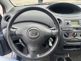 Toyota Yaris 1.0 VVT-i S-Line picture 17