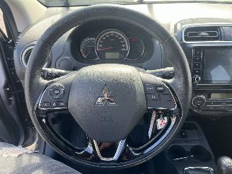 Mitsubishi Space-star 1.2 Entry picture 19