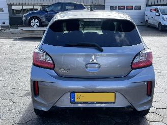 Mitsubishi Space-star 1.2 Entry picture 5