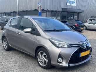 Toyota Yaris 1.5 Hybrid Lease picture 3