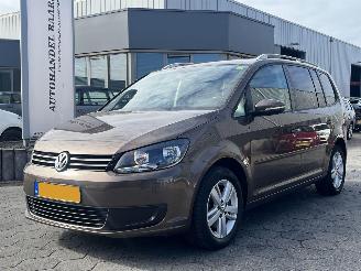Voiture accidenté Volkswagen Touran 1.4 TSI Comfortline 2014/1