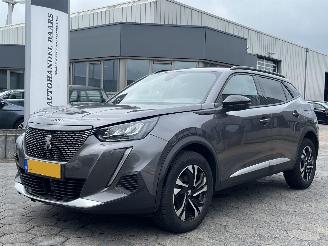 Auto incidentate Peugeot 2008 1.2 PureTech Allure Pack AUTOMAAT 2023/3