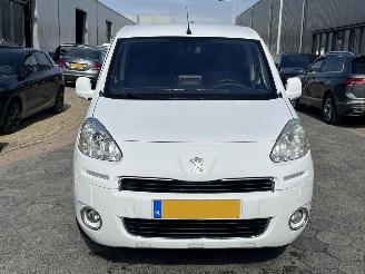 Peugeot Partner 120 1.6 e-HDI L1 Navteq picture 2