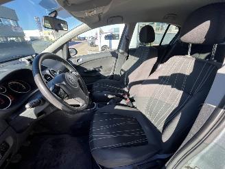 Opel Corsa 1.4-16V \'111\' Edition picture 14