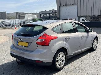 Ford Focus 1.6 TI-VCT First Edition picture 4