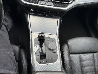 BMW 3-serie 330e Business Edition Plus picture 24