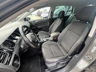 Volkswagen Golf 1.4 TSI Highline picture 15