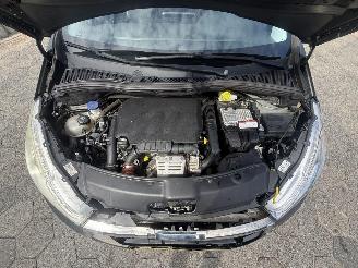 Peugeot 208 1.2 PureTech GT-line picture 7