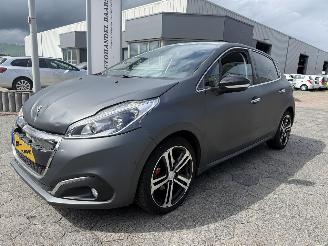 Coche accidentado Peugeot 208 1.2 PureTech GT-line 2016/1
