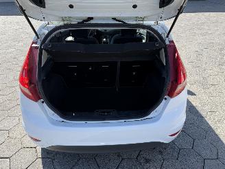 Ford Fiesta 1.25 Titanium picture 13