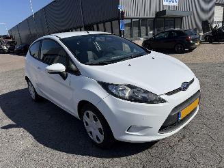 Ford Fiesta 1.25 Titanium picture 3
