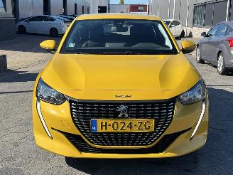 Peugeot 208 1.2 PureTech Active picture 2