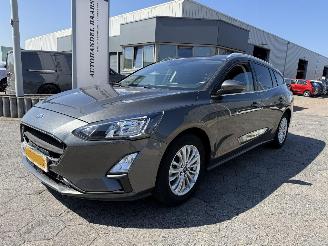 Coche accidentado Ford Focus Wagon 1.0 EcoBoost Active Business 2021/10