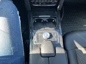 Mercedes E-klasse 300 CDI Avantgarde AUTOMAAT PANO picture 19