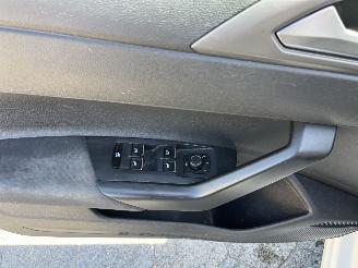 Volkswagen Polo 1.0 TSI Comfortline picture 16