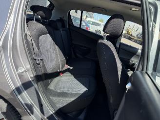 Hyundai I-20 1.2i i-Deal picture 13