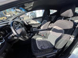 Kia Cee d 1.6 GDI Business Pack picture 17