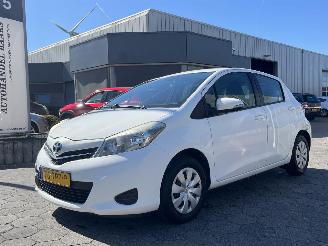 Auto incidentate Toyota Yaris 1.0 VVT-i Aspiration 2012/4