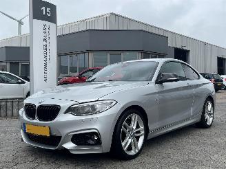 krockskadad bil auto BMW 2-serie Coupé 220i M Sport 2015/7