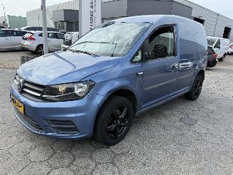 krockskadad bil bedrijf Volkswagen Caddy 1.6 TDI L1H1 Comfortline 2016/12