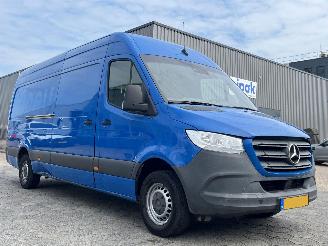 Mercedes Sprinter 315 1.9 CDI L3H3 DC AUTOMAAT picture 3