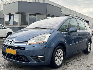 Damaged car Citroën C4-picasso Grand Picasso 1.6 AUTOMAAT  7p. 2010/1