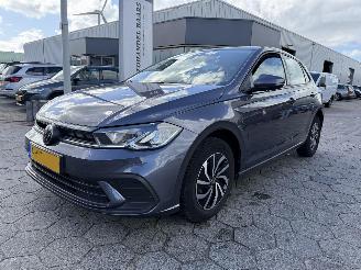 krockskadad bil auto Volkswagen Polo 1.0 TSI Life 2022/8