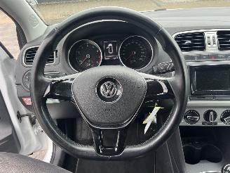 Volkswagen Polo 1.2 TSI Highline picture 16