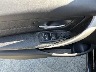 BMW 3-serie Touring 318i High Executive picture 15