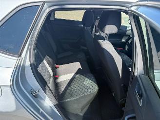 Volkswagen Polo 1.0 TSI R-Line AUTOMAAT PANO picture 11