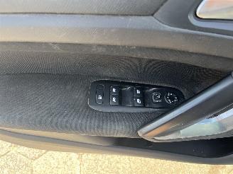 Peugeot 308 SW 1.6 BlueHDI Blue Lease Executive Pack picture 15