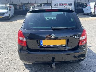 Skoda Fabia Combi 1.6-16V Sport picture 5