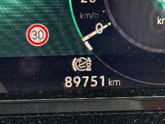 Volkswagen Golf 1.0 eTSI Life picture 17