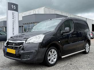 dañado vehículos comerciales Peugeot Partner 120 1.6 BlueHDi 75 L1 Pro 2017/9