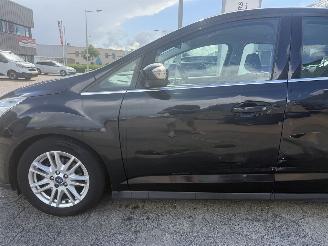 Ford C-Max 1.0 Titanium picture 9