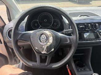 Volkswagen Up! 1.0 BMT move up! picture 17