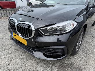 BMW 1-serie 118i High Executive AUTOMAAT picture 14