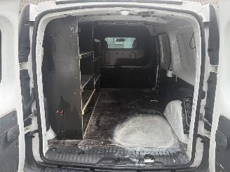 Renault Kangoo 1.5 Blue dCi 95 Comfort Maxi picture 10