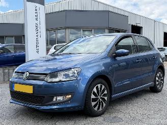 Vaurioauto  passenger cars Volkswagen Polo 1.0 BlueMotion Edition 2017/9