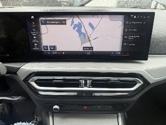 BMW 3-serie 330e M picture 19